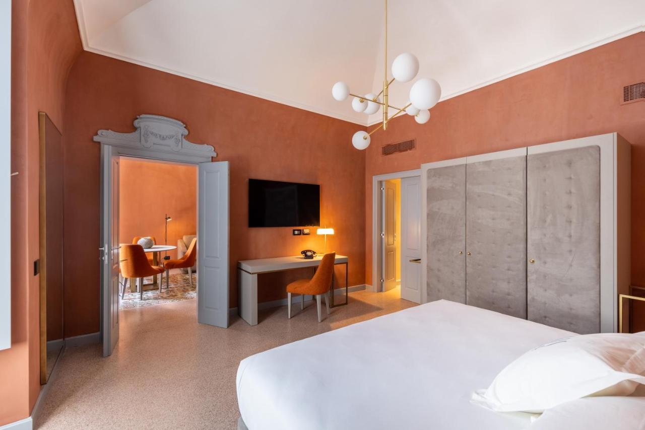 Junior Suite,1292534113:JPEG