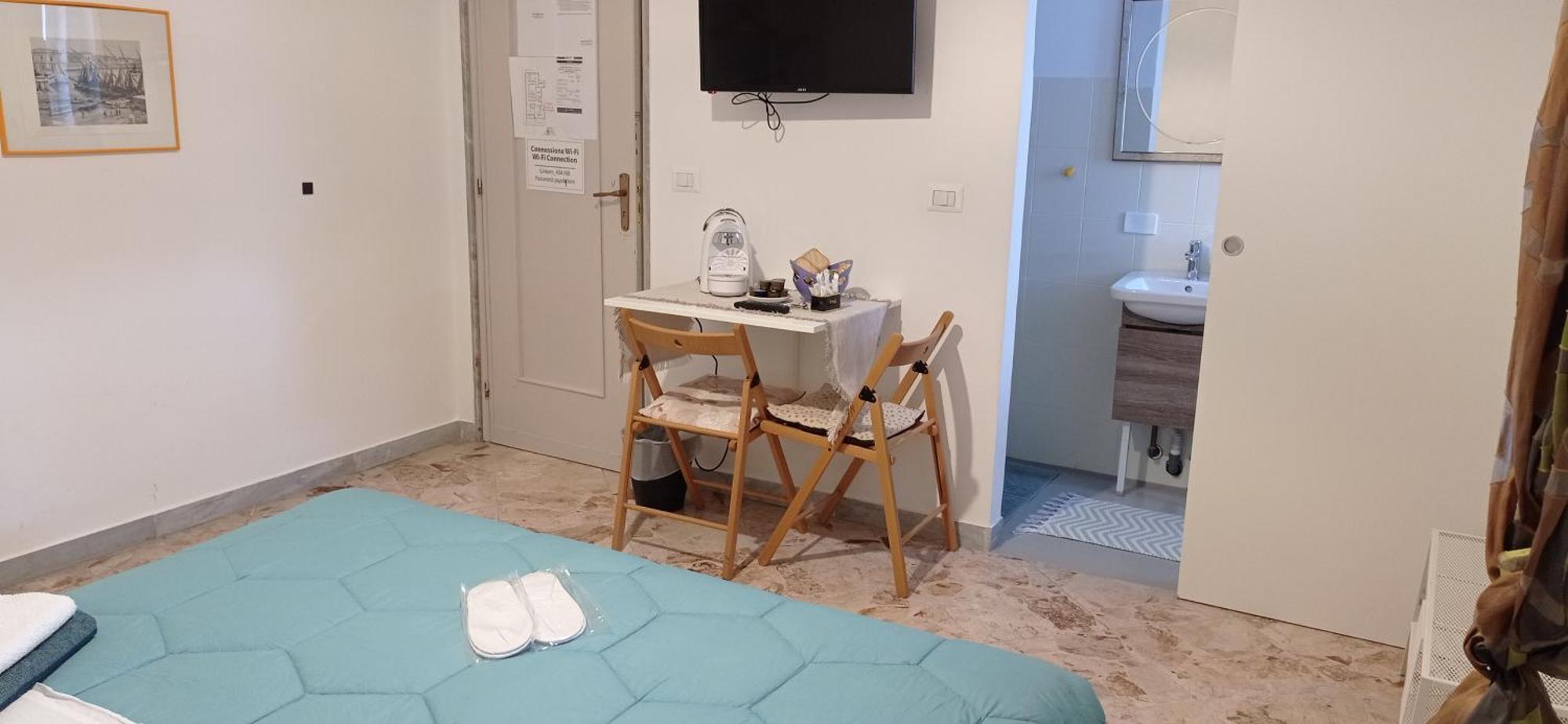 Double or Twin Room Bathroom