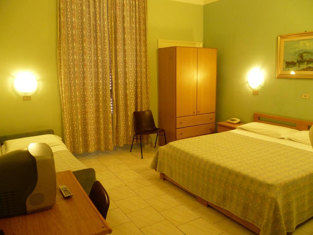 Quadruple Room,232394578:JPEG