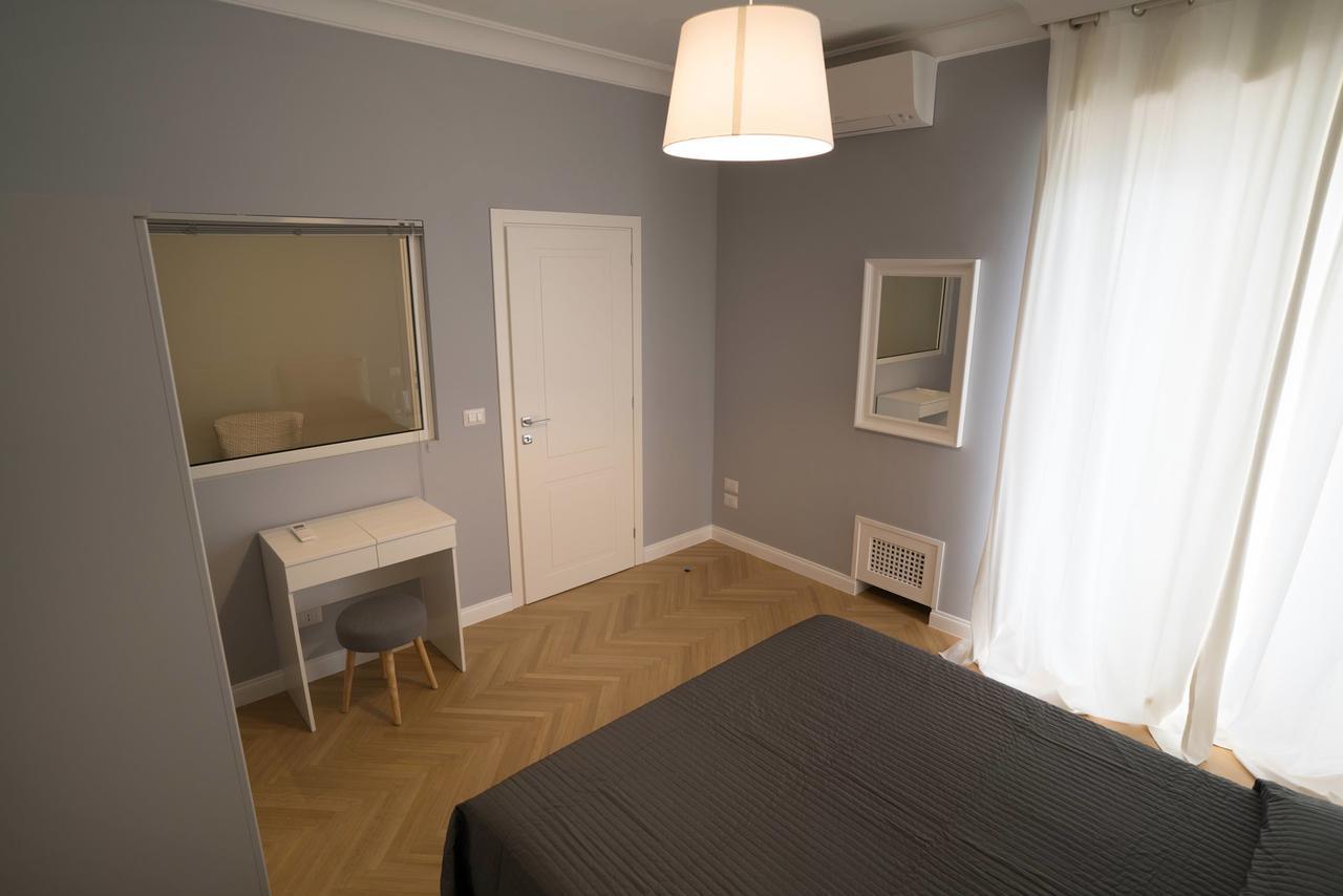 Suite with Balcony,579158889:JPEG