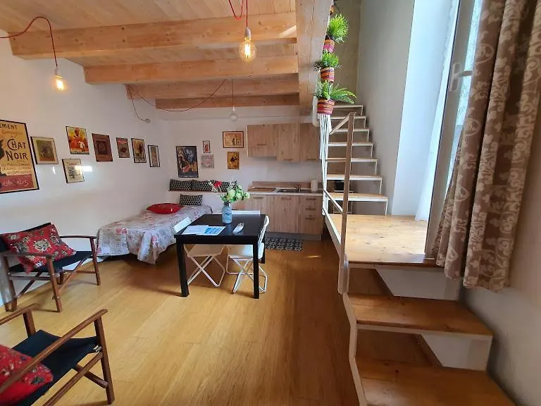Arco Della Neve Guest House-1