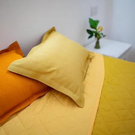L' Angolo dei poeti - Bed&Breakfast-3