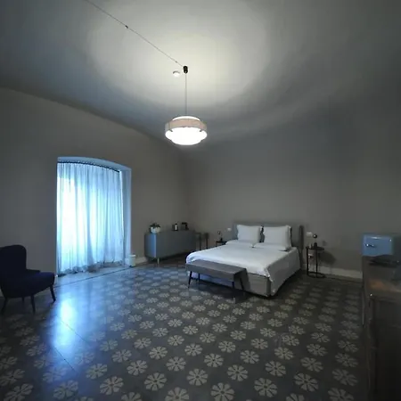 Palazzo Ietri Corso Vittorio Emanuele B&B-3