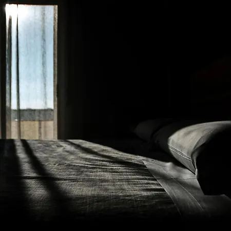 Travel B&B-2