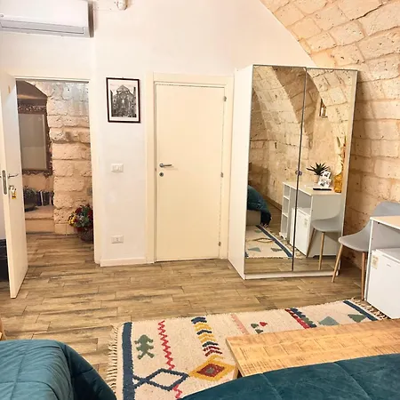 Sister Residence Rooms-3