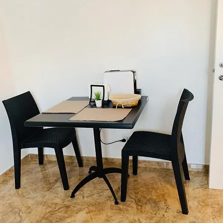 Esperanto B&B-2